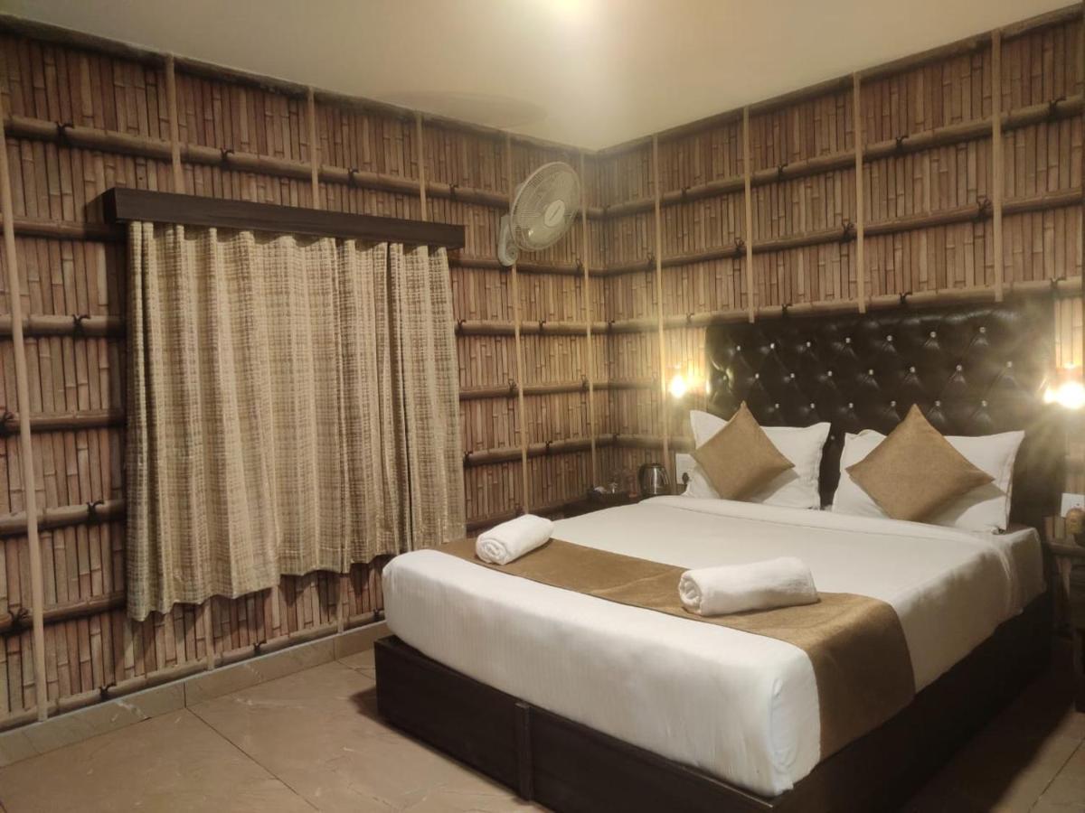 Misty Rain Estate Hotell Madikeri Eksteriør bilde