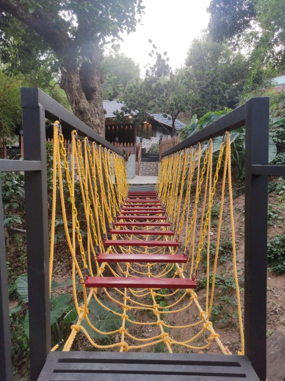 Misty Rain Estate Hotell Madikeri Eksteriør bilde