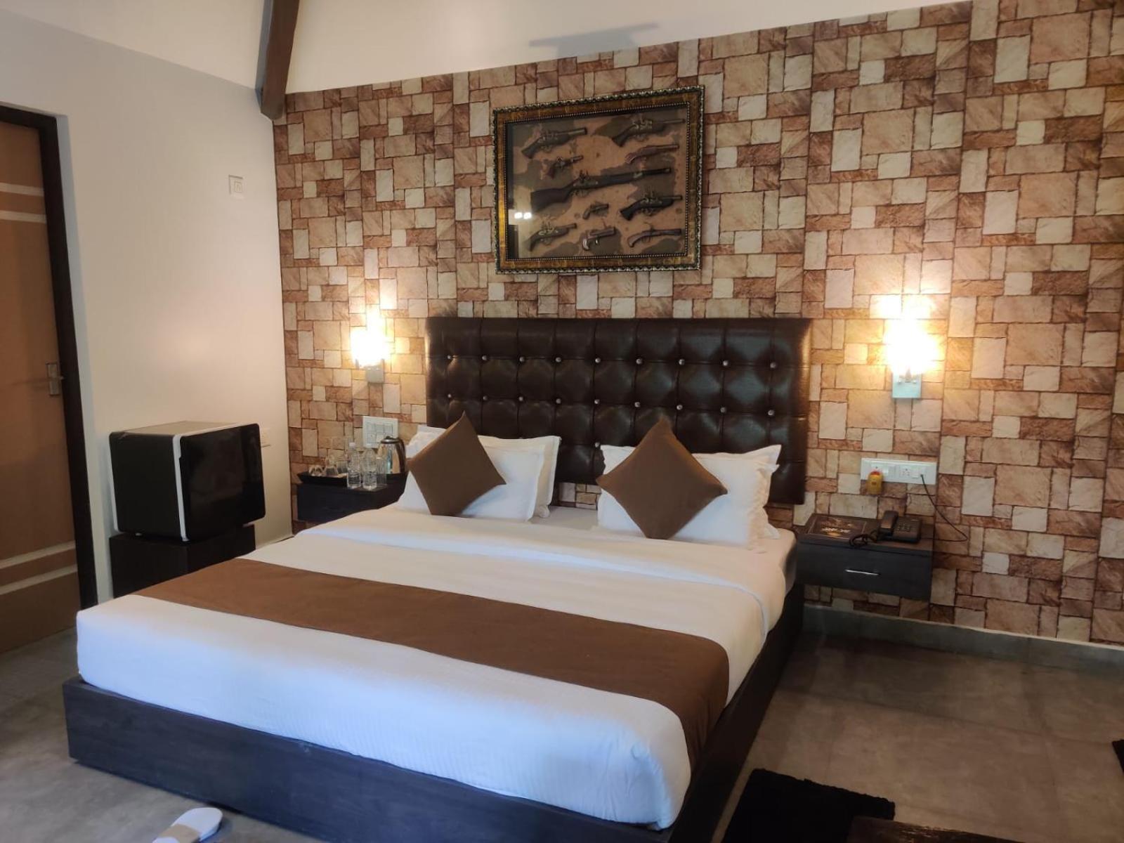 Misty Rain Estate Hotell Madikeri Eksteriør bilde